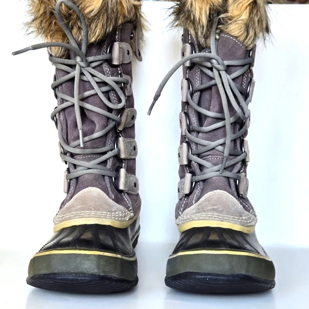 Sorels Women's Fur-Lined Winter Boots - Brown and Black size 10 - Picture 2 of 6